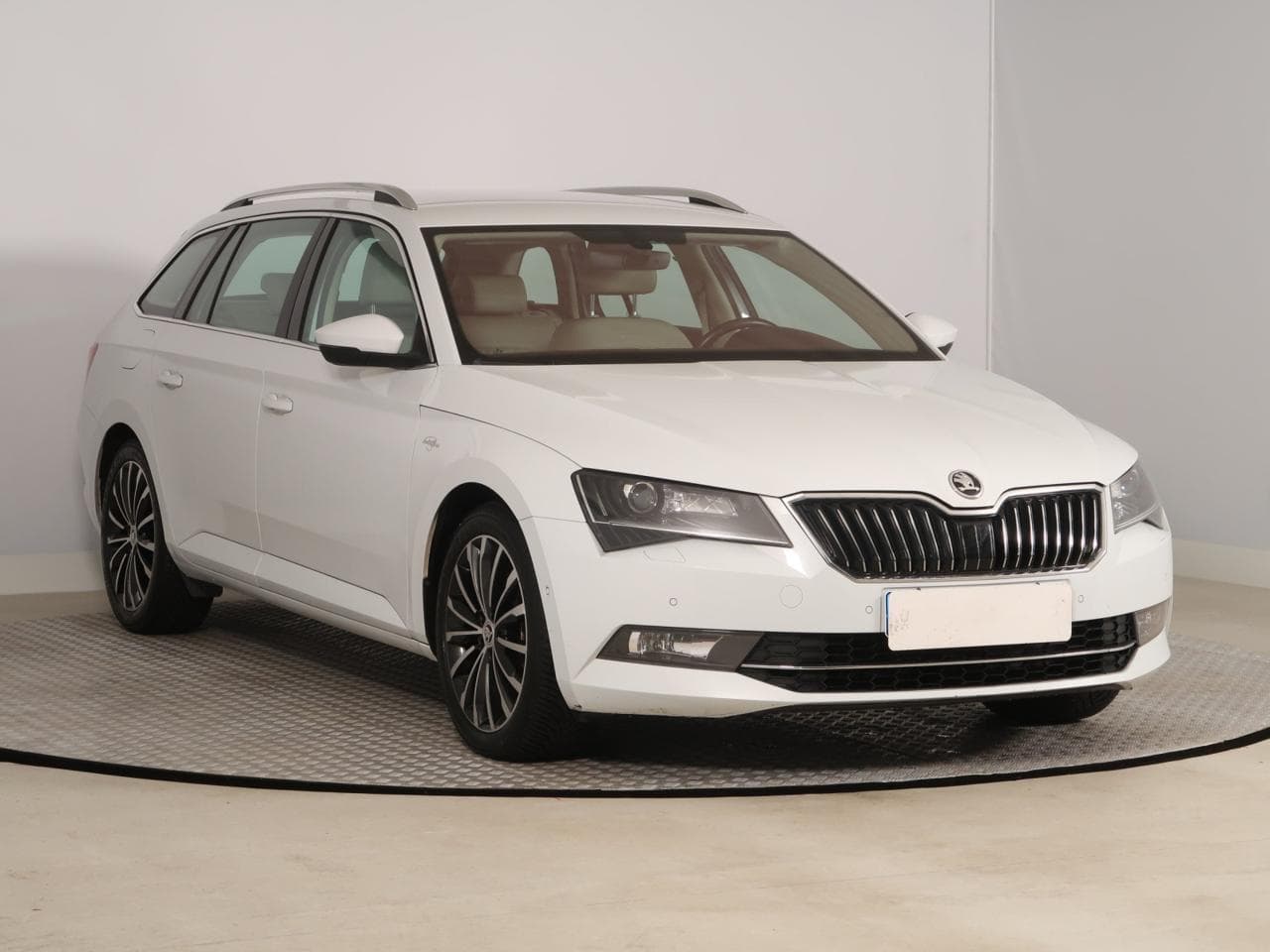 Škoda Superb 2.0 TDI 110kW kombi