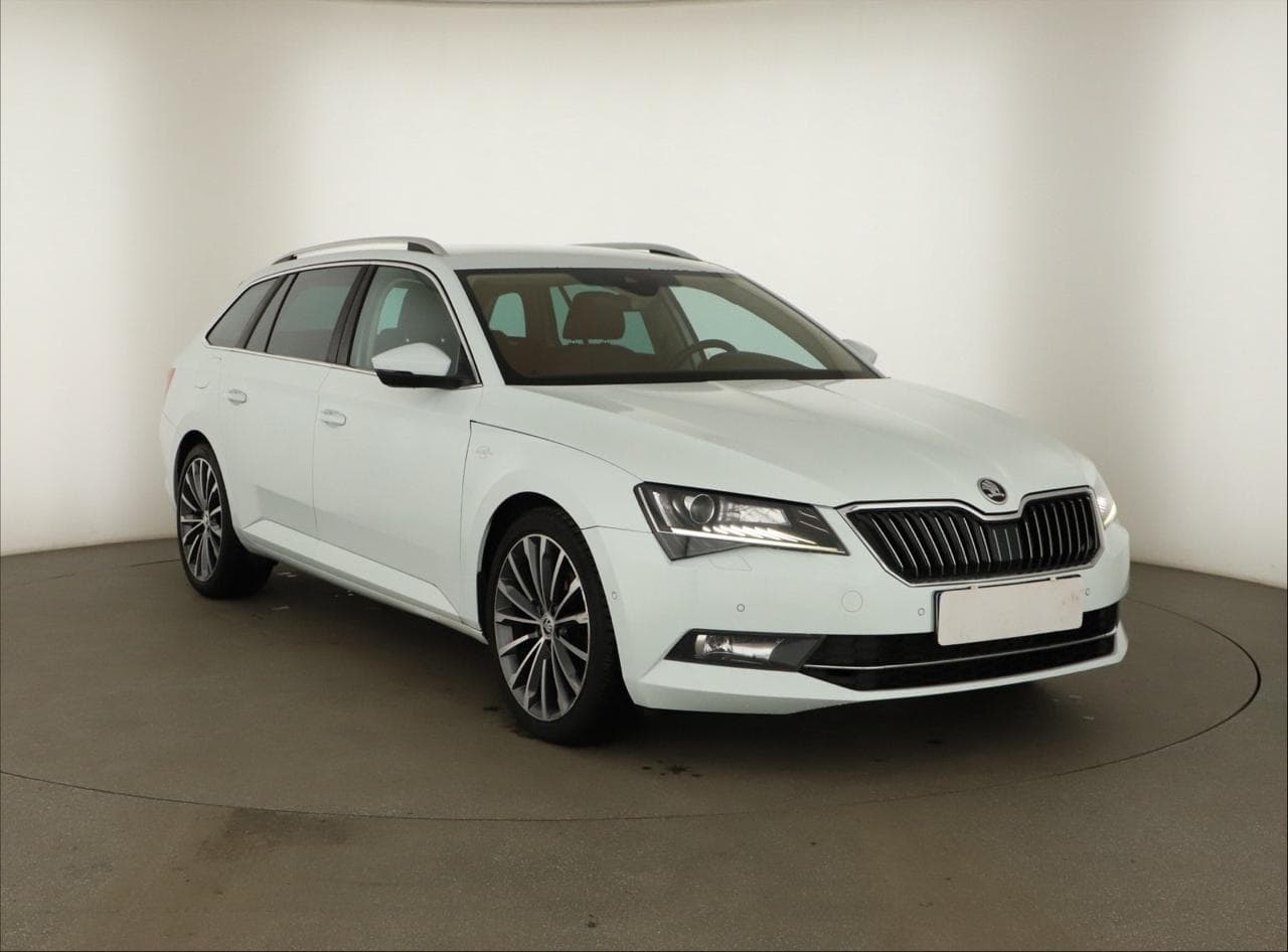 Škoda Superb 2.0 TDI 140kW kombi