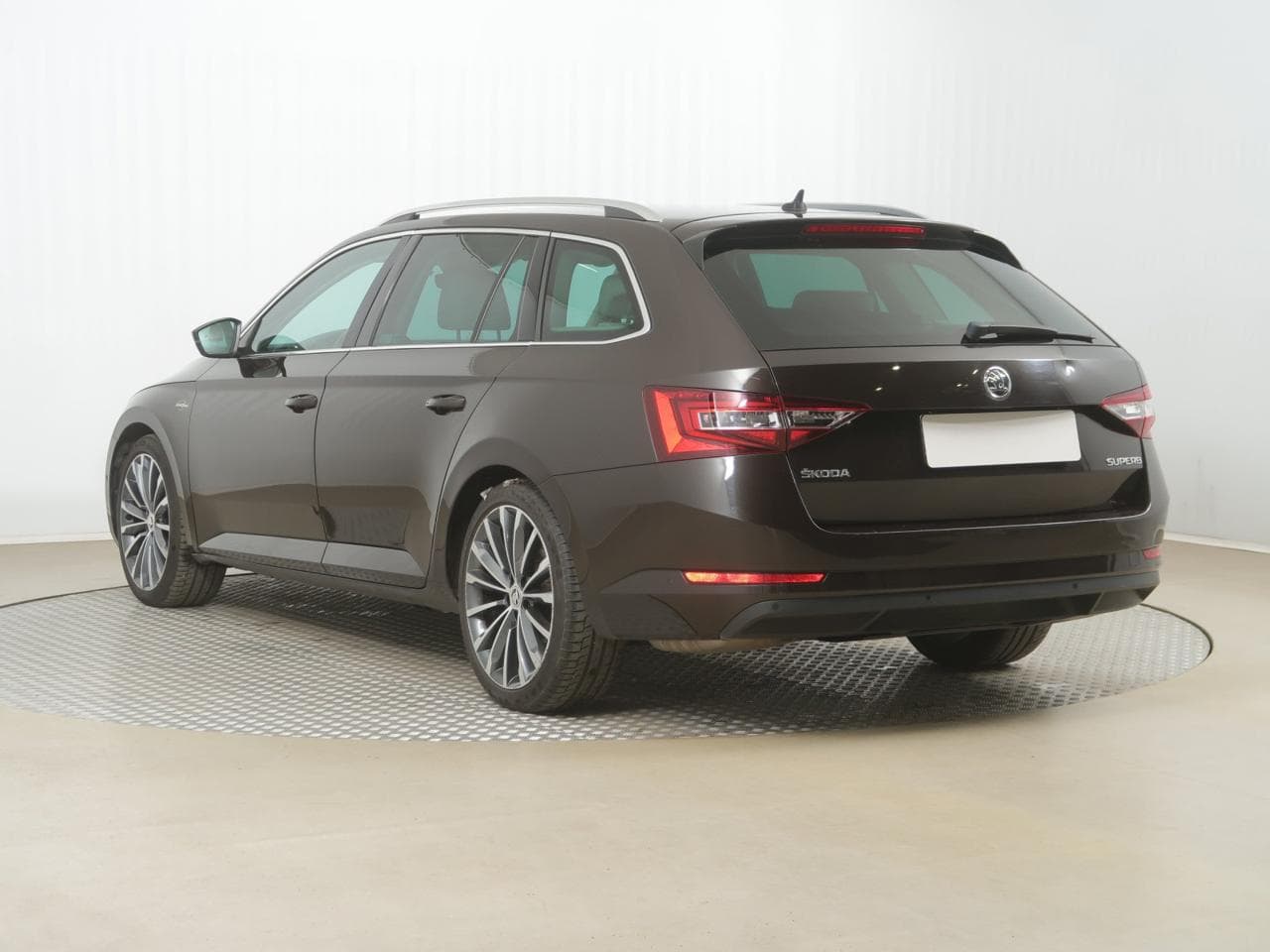 2016 Škoda SUPERB - 3