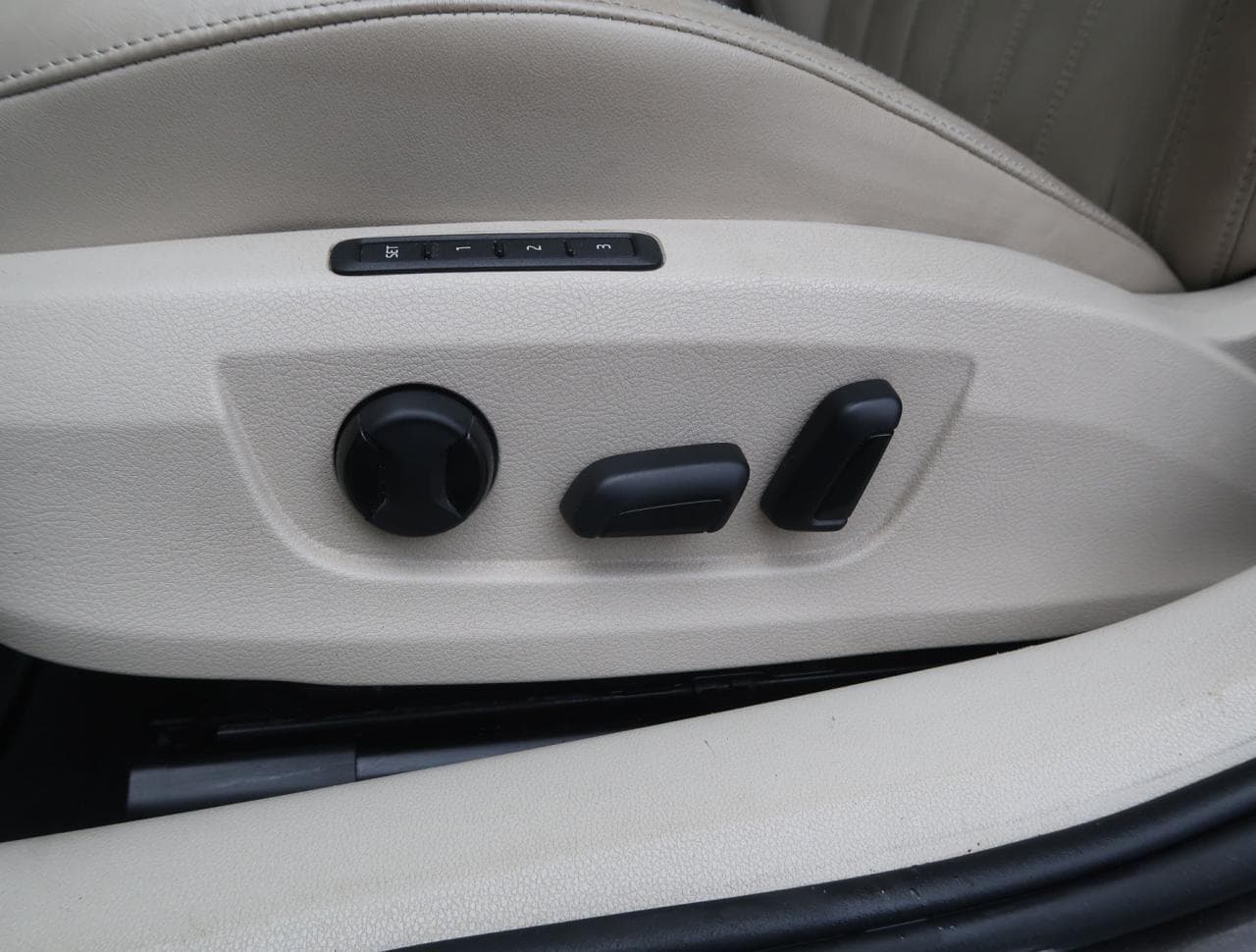 2016 Škoda SUPERB - 20