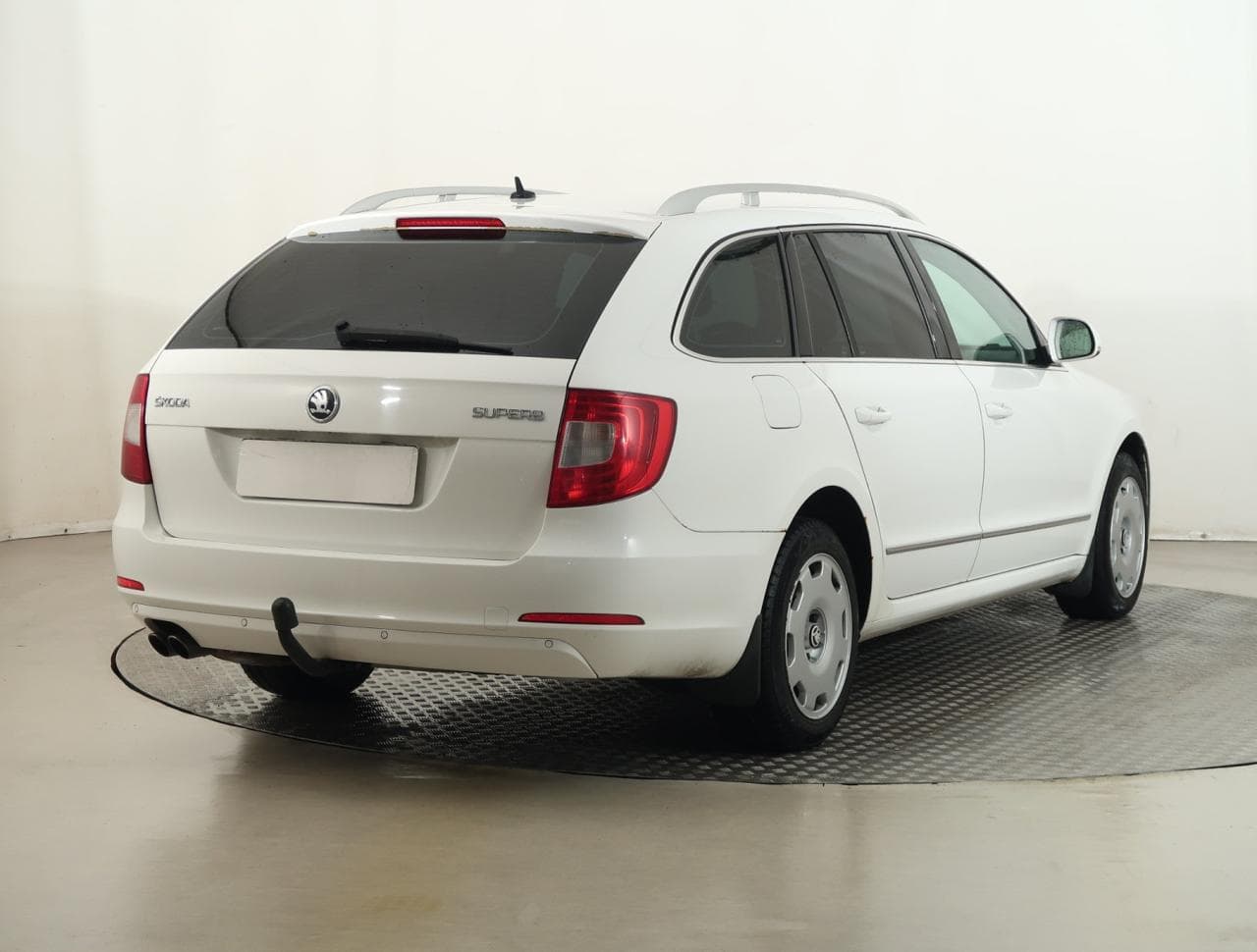 2010 Škoda Superb - 7