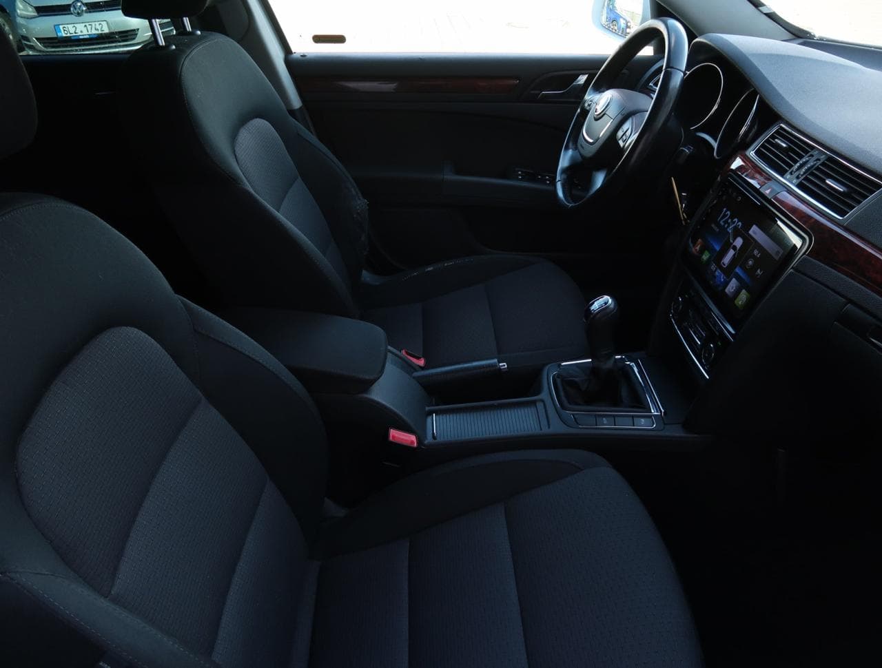 2010 Škoda Superb - 12