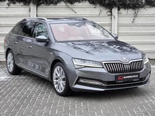 Škoda Superb 2,0 TDi 147kW DSG 4x4 L&amp;K ČR 1.maj CR 7DSG 4x4 Laurin &amp; Klement kombi