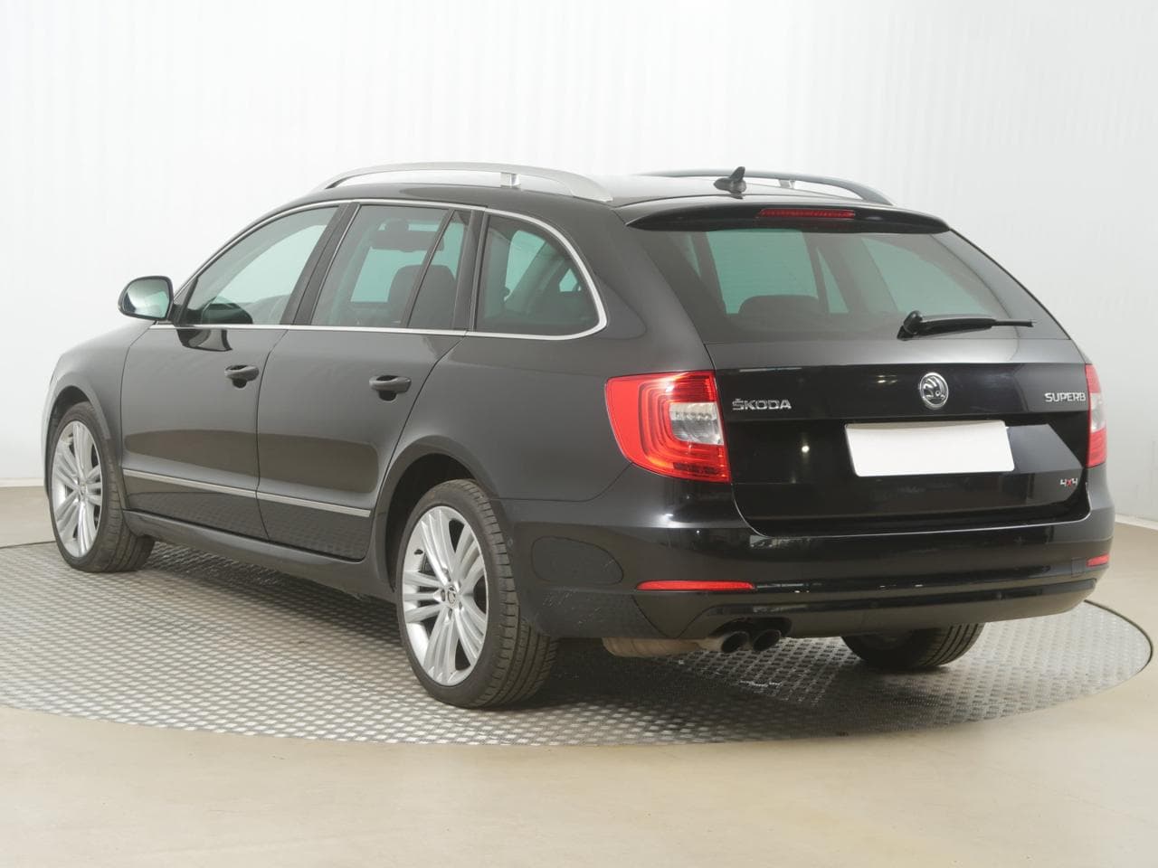 2014 Škoda SUPERB - 5