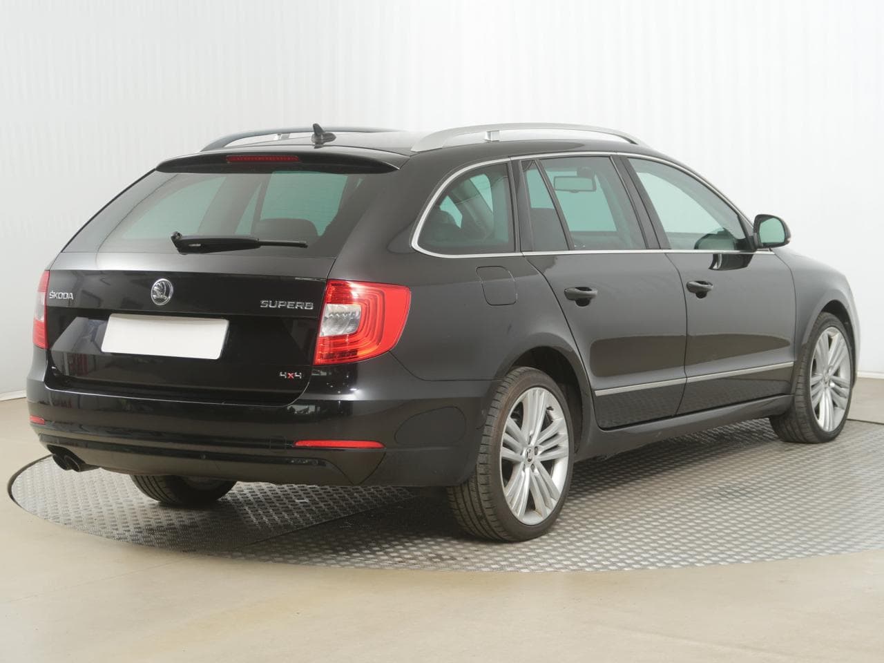 2014 Škoda SUPERB - 7