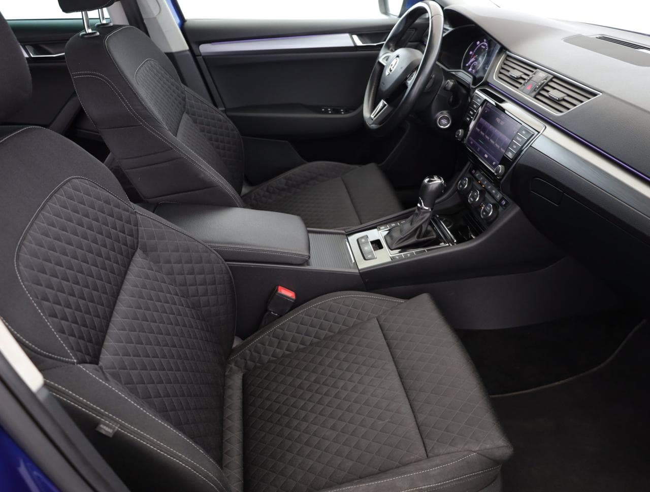 2017 Škoda SUPERB - 10