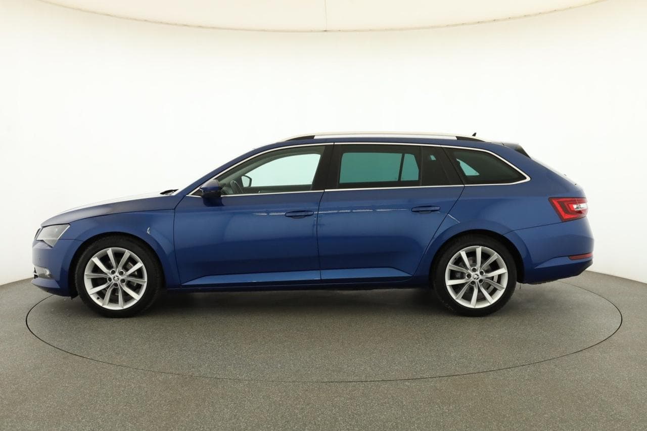 2017 Škoda SUPERB - 4