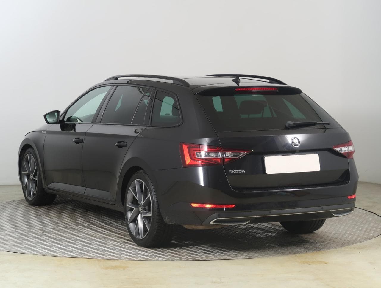 2017 Škoda Superb - 5