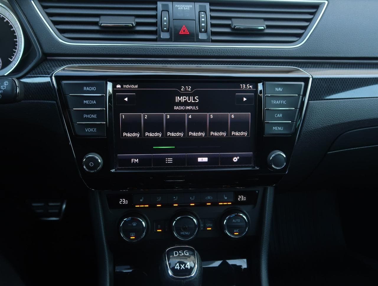 2017 Škoda Superb - 18