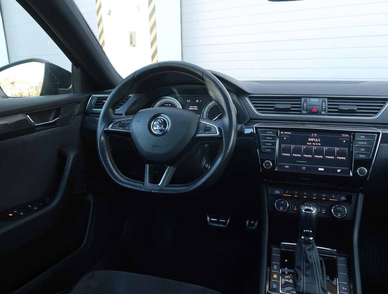 2017 Škoda Superb - 9