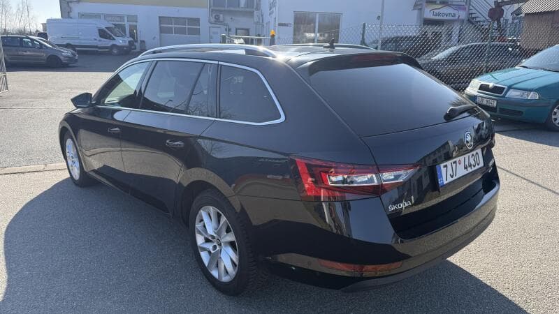 2017 Škoda Superb - 8