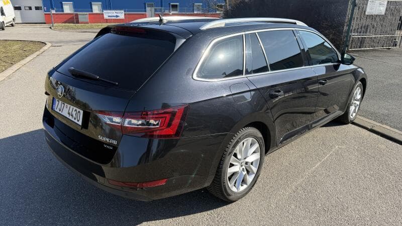 2017 Škoda Superb - 6