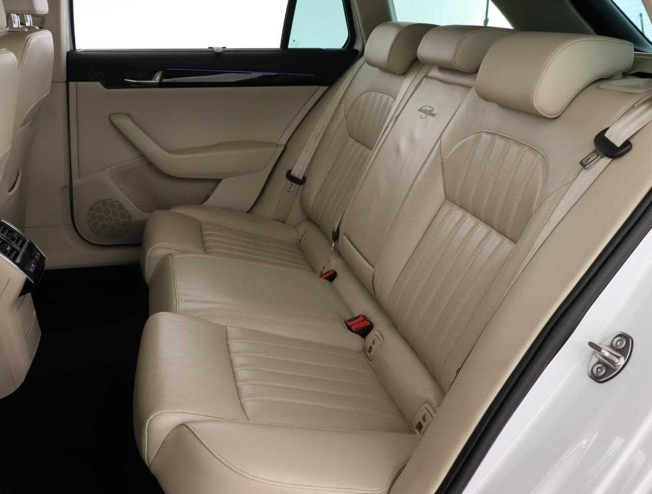 2017 Škoda Superb - 15