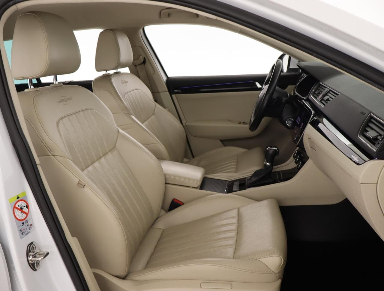 2017 Škoda Superb - 12