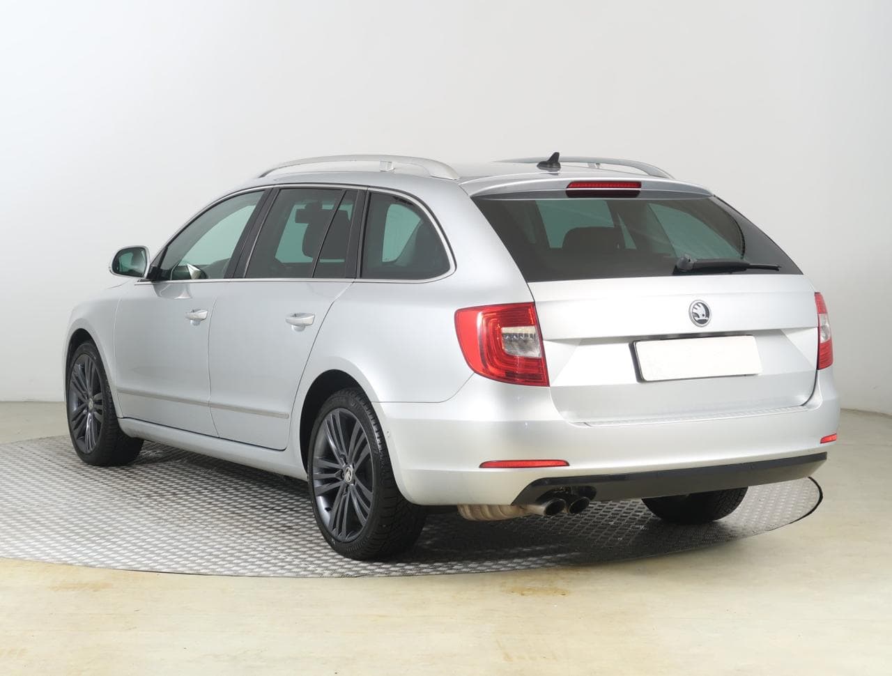 2014 Škoda Superb - 5