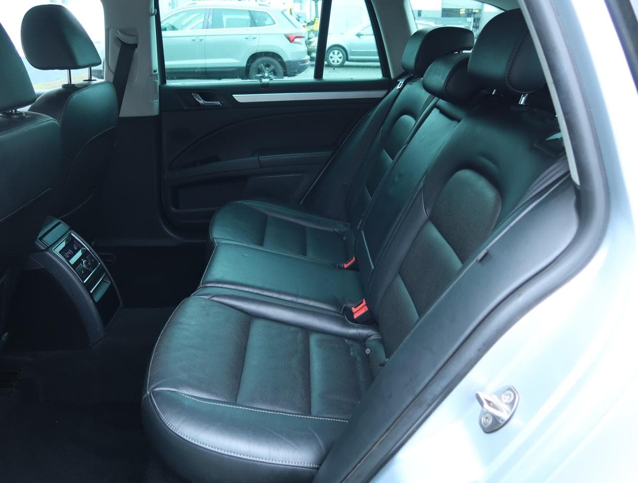 2014 Škoda Superb - 15