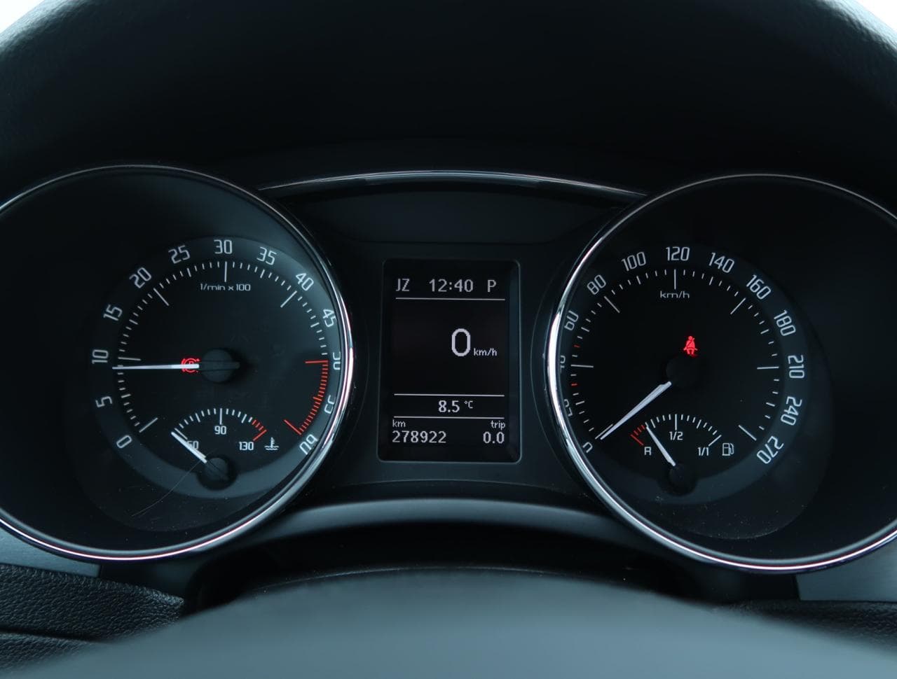 2014 Škoda Superb - 17