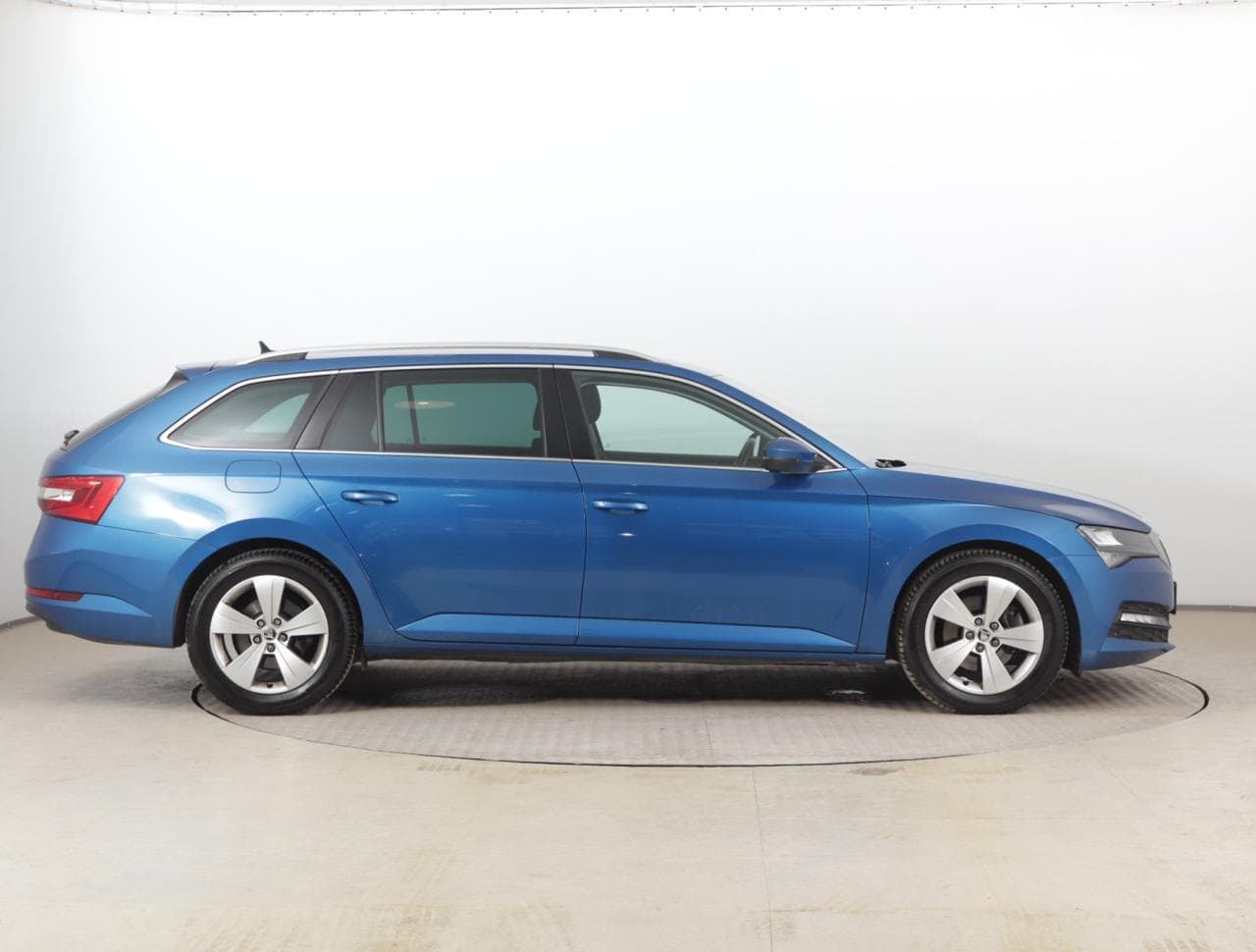 2023 Škoda Superb - 8