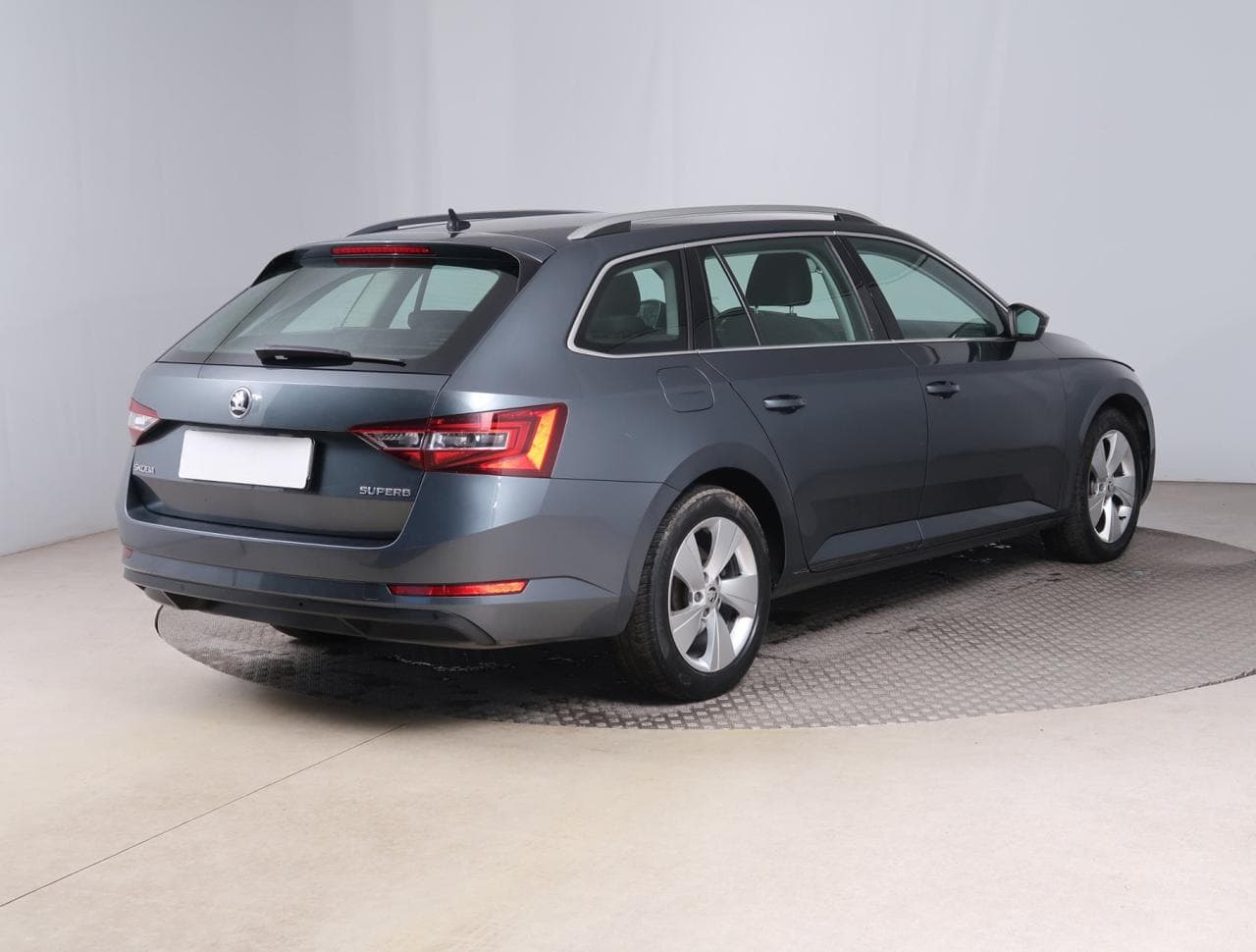 2017 Škoda Superb - 7