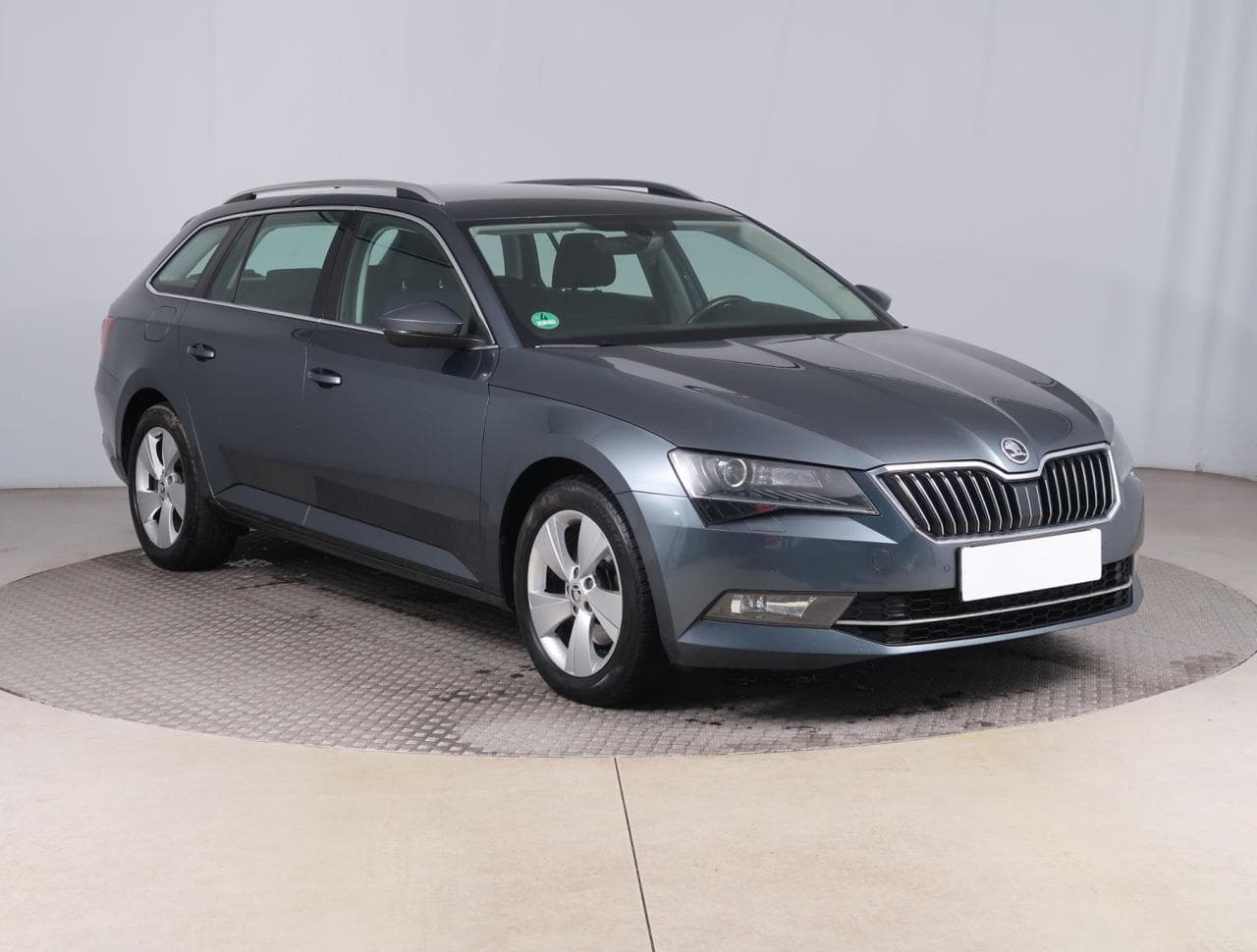 Škoda Superb 2.0 TDI 110kW kombi