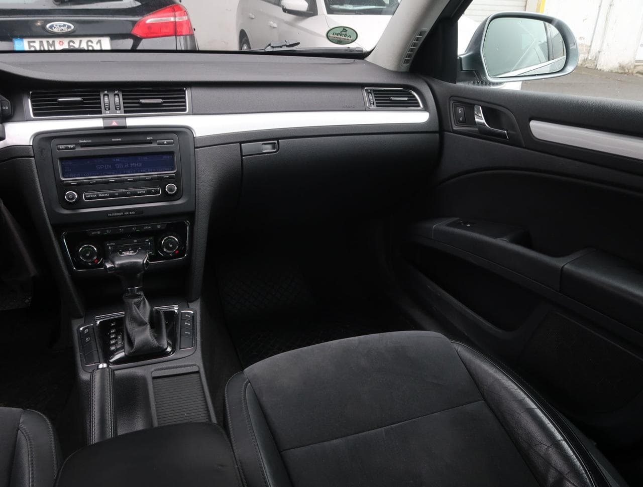 2011 Škoda SUPERB - 11