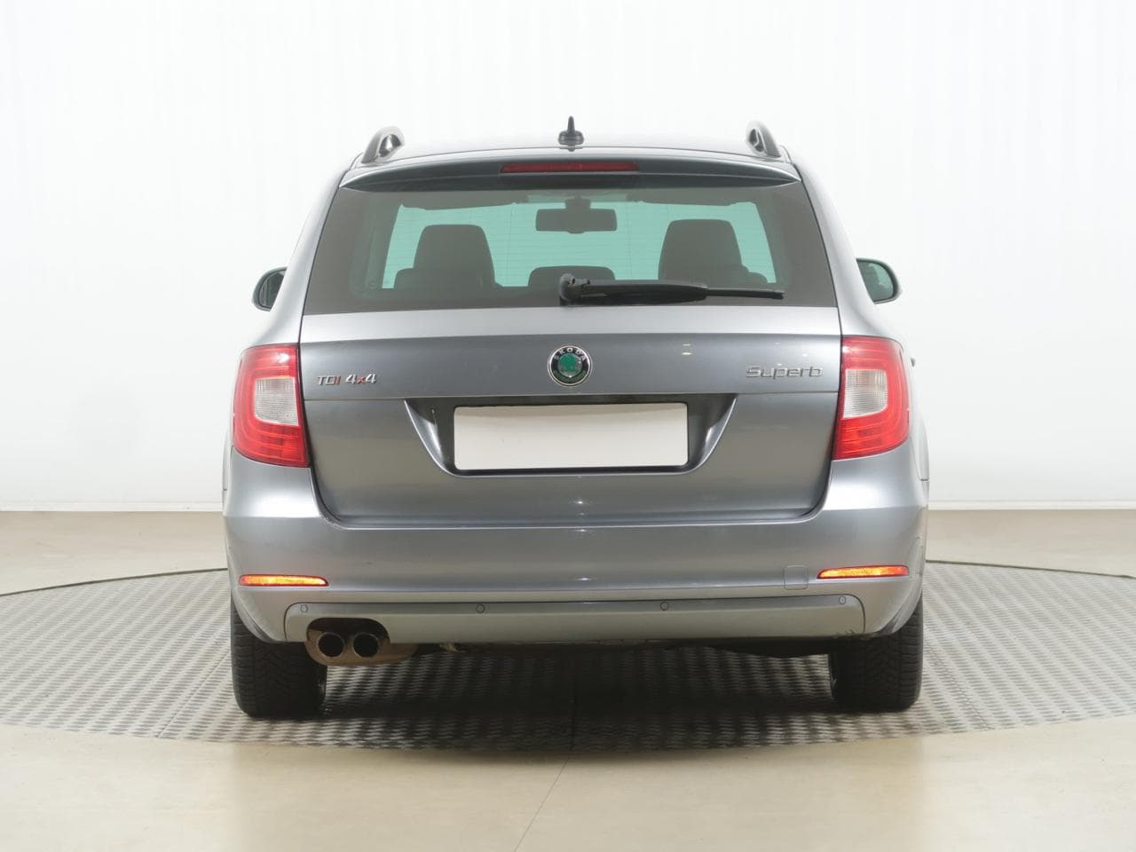2011 Škoda SUPERB - 6