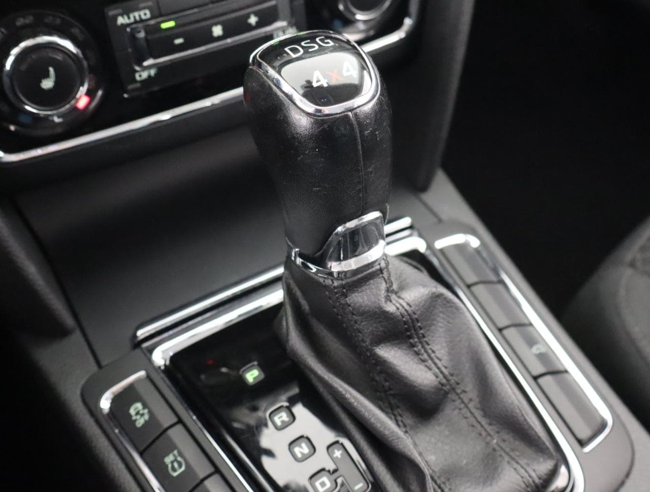 2013 Škoda Superb - 19