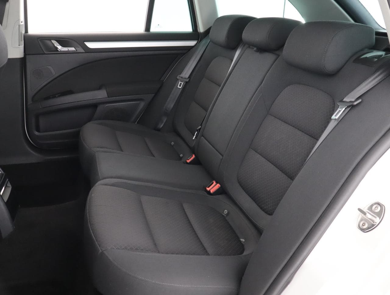 2013 Škoda Superb - 15