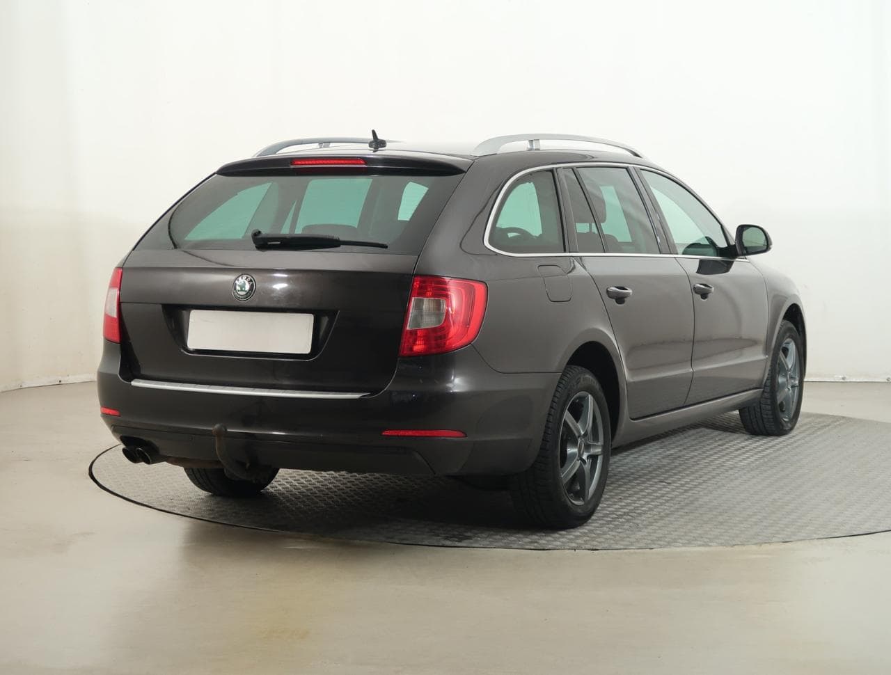 2010 Škoda Superb - 7