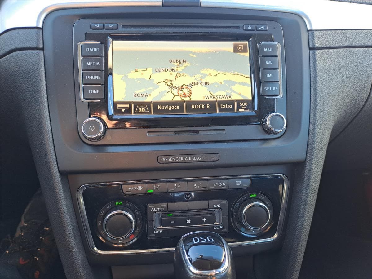 2014 Škoda Superb - 12