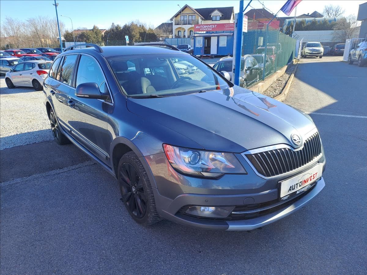 2014 Škoda Superb - 2