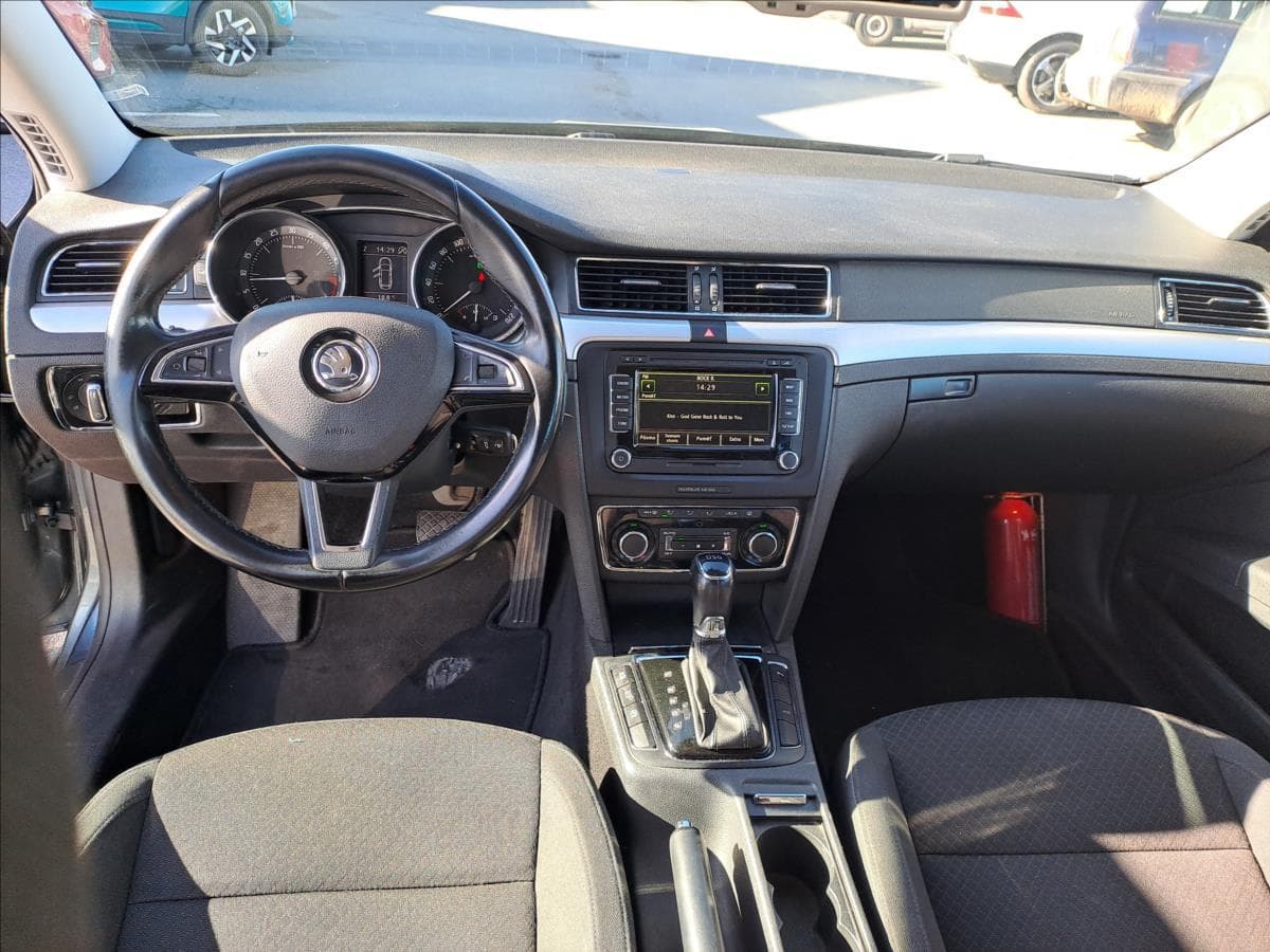 2014 Škoda Superb - 9