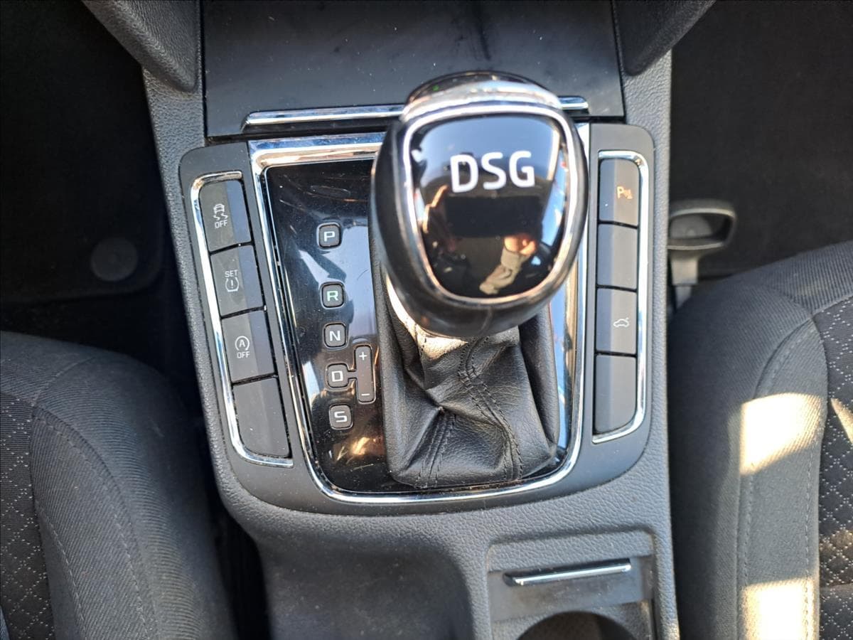 2014 Škoda Superb - 14