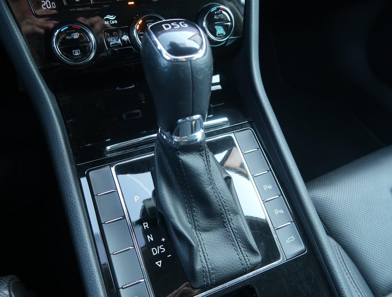 2017 Škoda Superb - 19