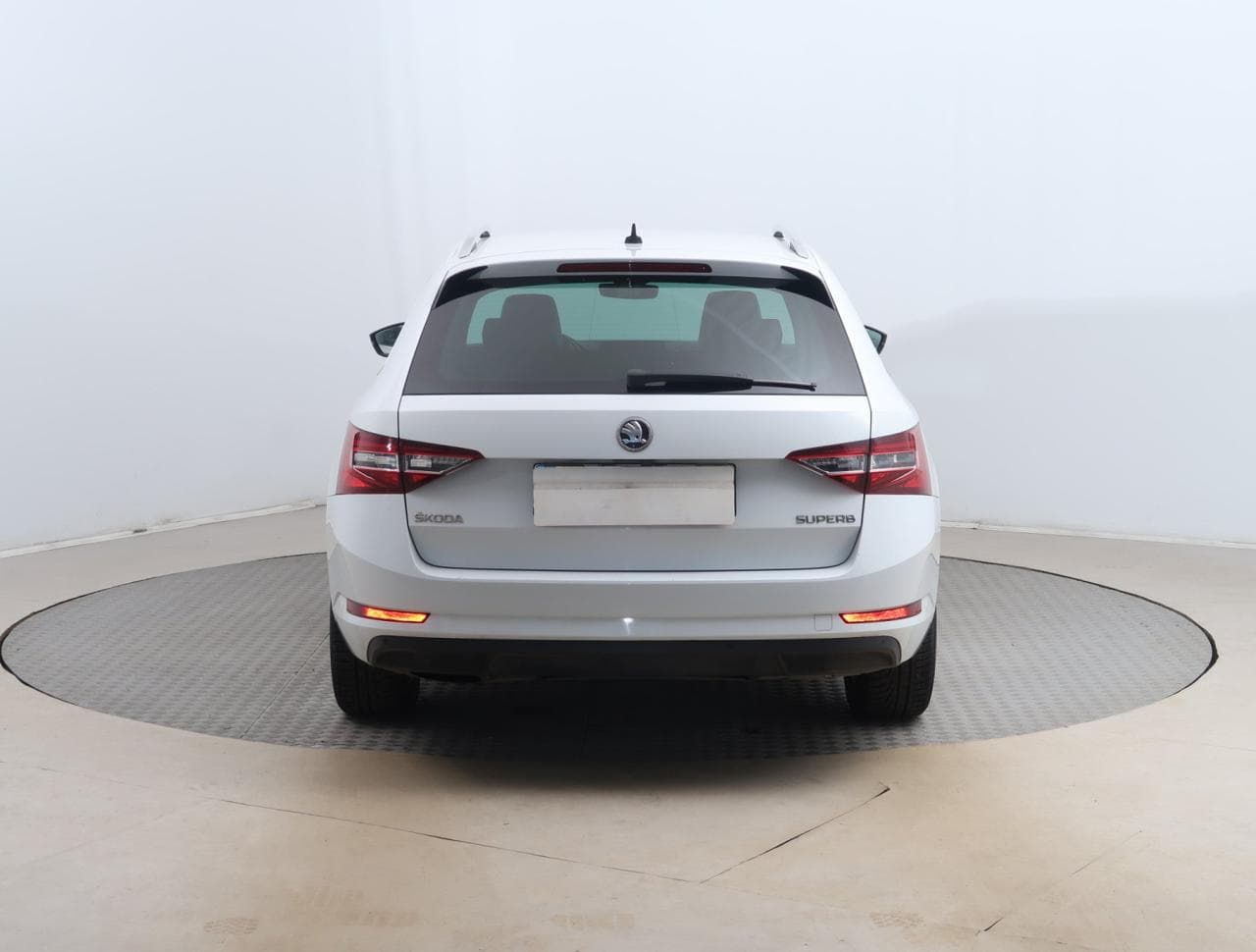 2017 Škoda Superb - 6