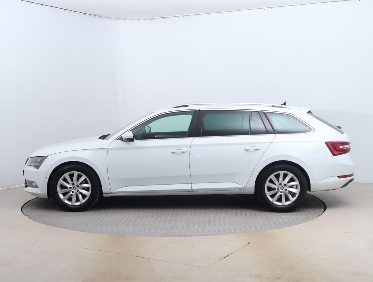 2017 Škoda Superb - 4