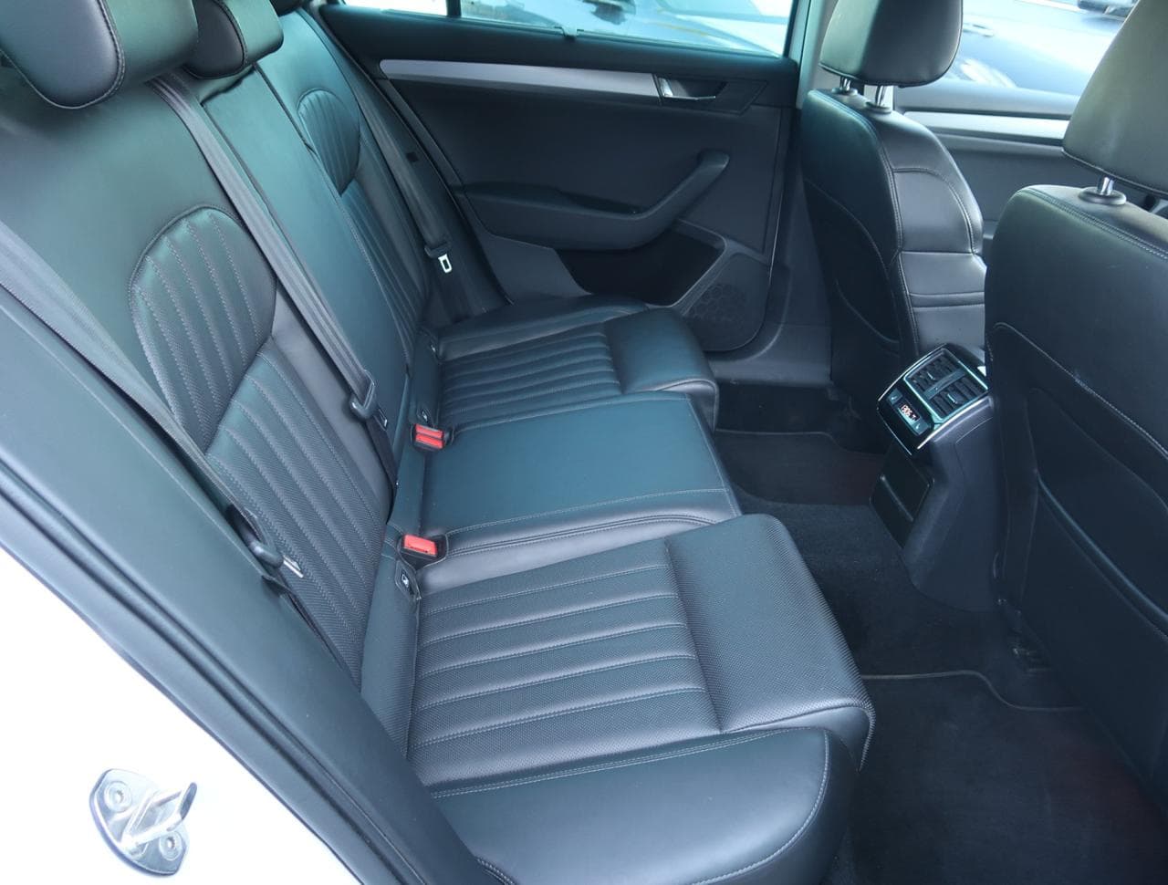 2017 Škoda Superb - 13