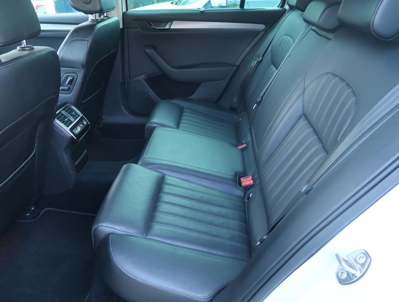 2017 Škoda Superb - 15