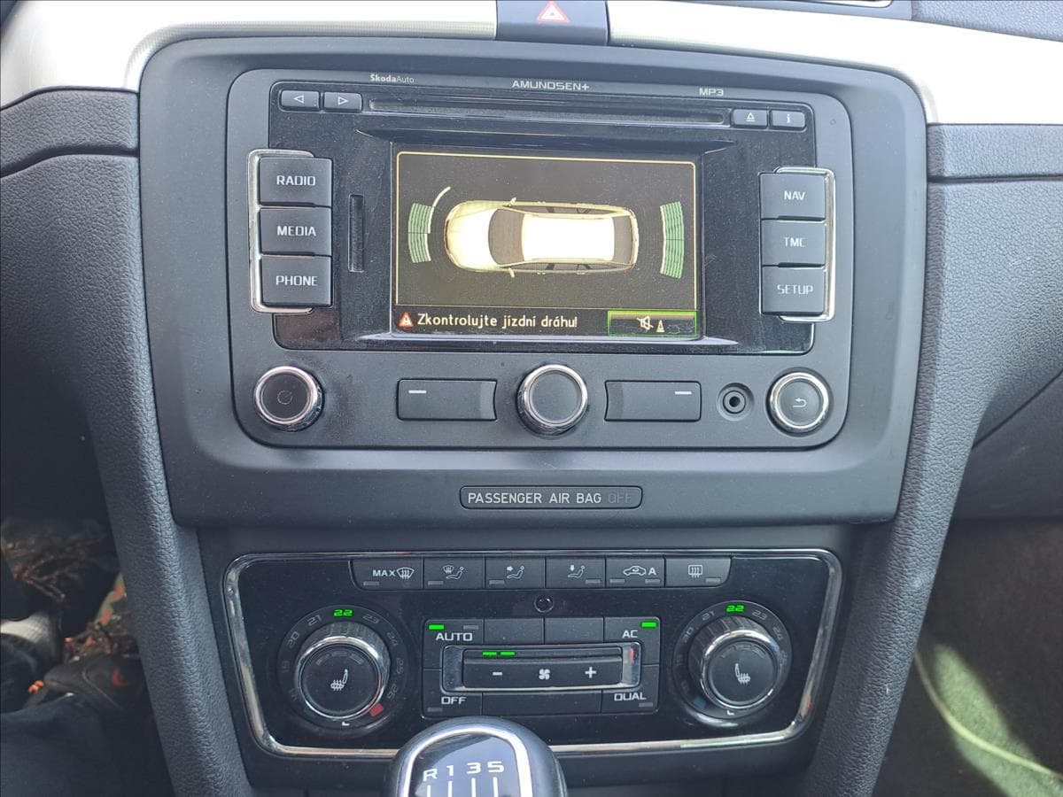 2012 Škoda Superb - 14