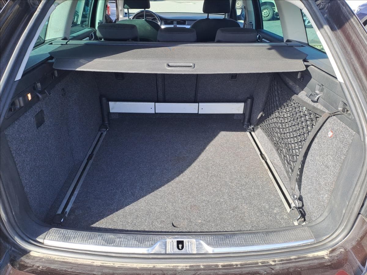 2012 Škoda Superb - 17