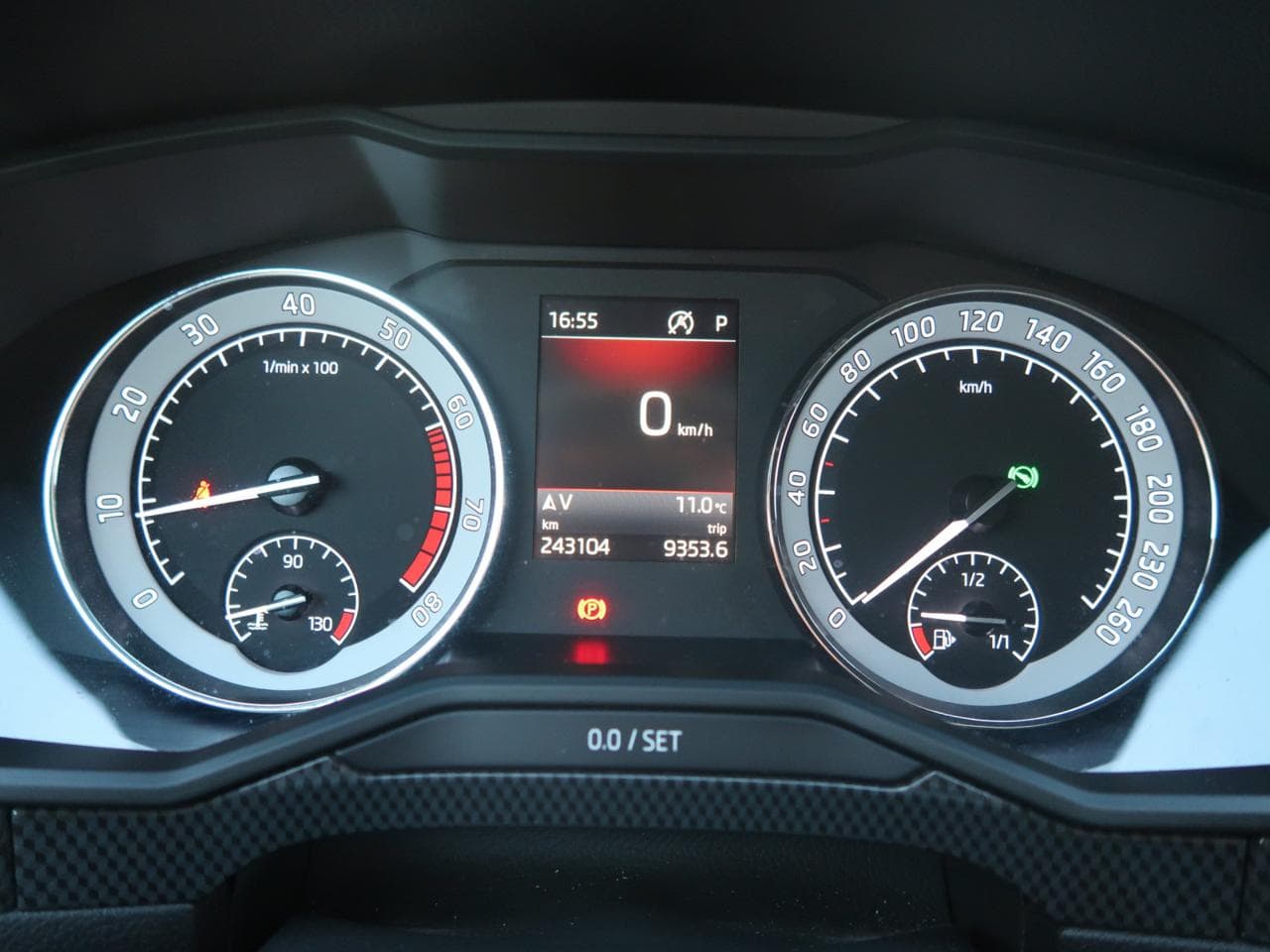 2019 Škoda SUPERB - 17