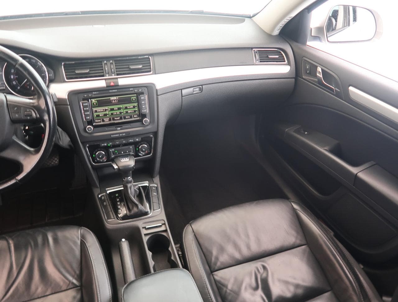 2012 Škoda Superb - 11