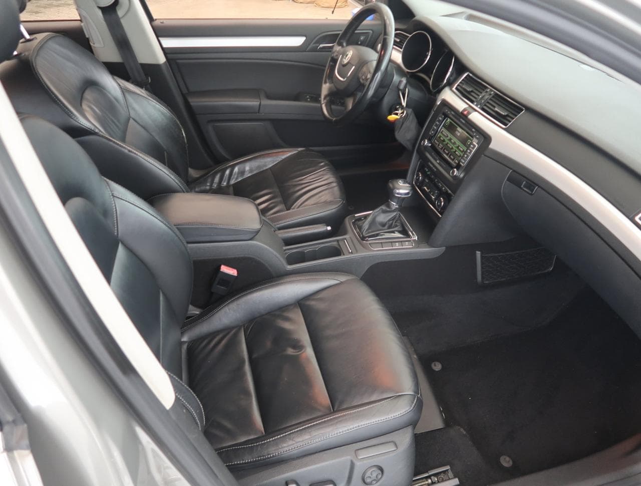 2012 Škoda Superb - 12