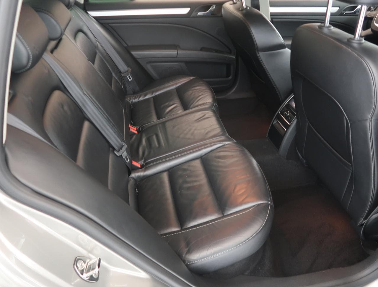 2012 Škoda Superb - 13