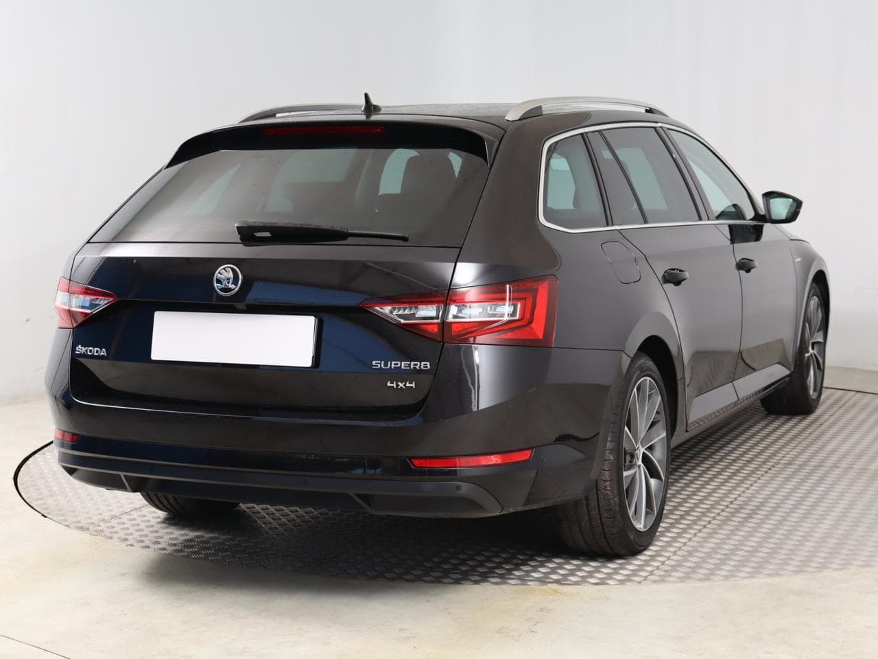 2018 Škoda Superb - 7