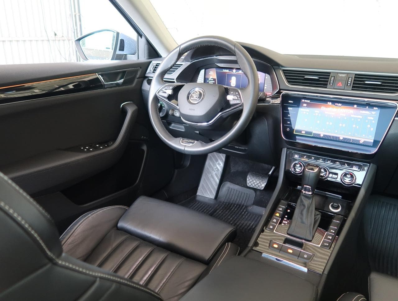 2020 Škoda Superb - 9