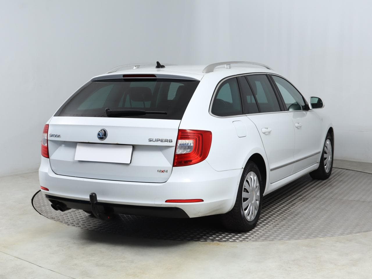 2013 Škoda Superb - 7