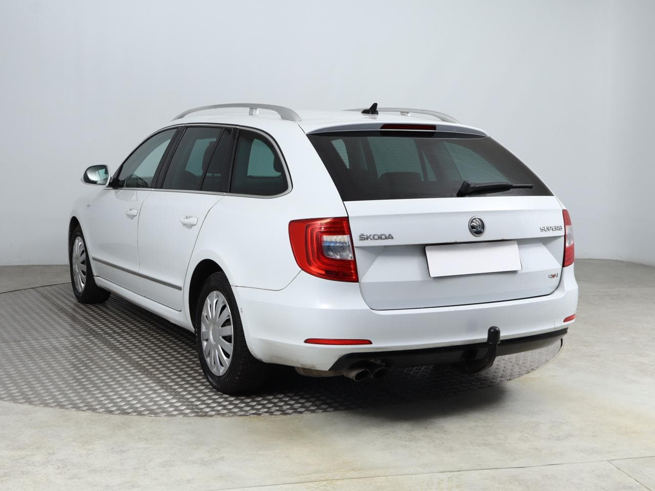 2013 Škoda Superb - 5