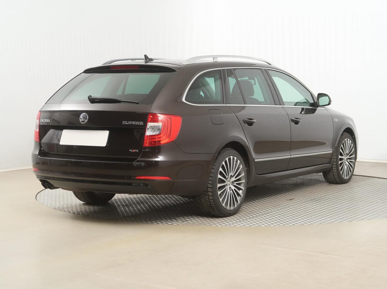 2014 Škoda Superb - 7