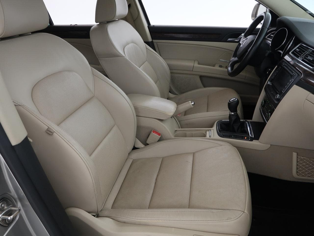 2014 Škoda Superb - 12